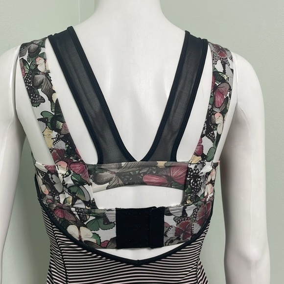 Lululemon Super Sport Tank Floral w/ Bra 4 - Picture 6 of 10